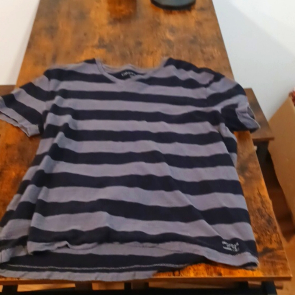 Men's Calvin Klien V-neck T-shirt
